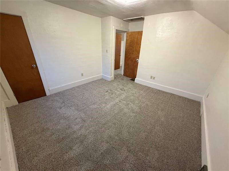 2828 Oak St - Photo 11