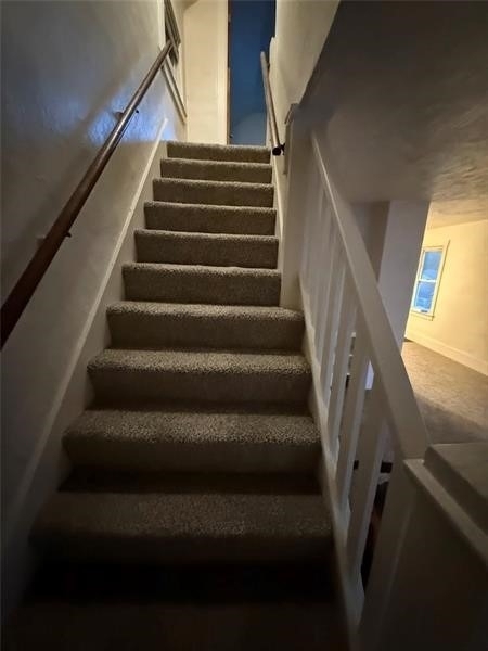 2828 Oak St - Photo 8