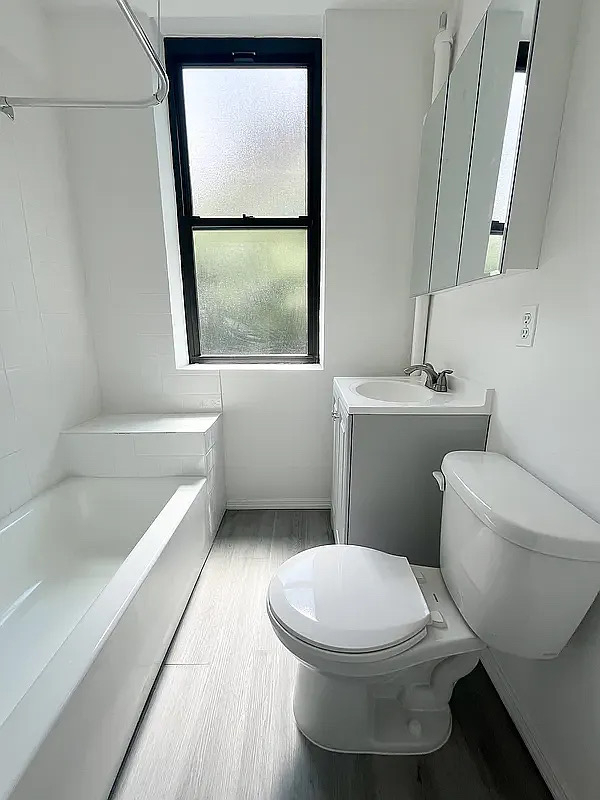 354 East 78th Street - Photo 7