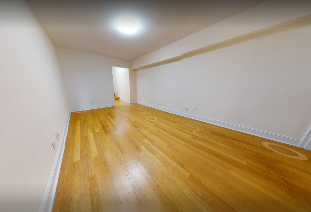 191 East 76th Street - Photo 1