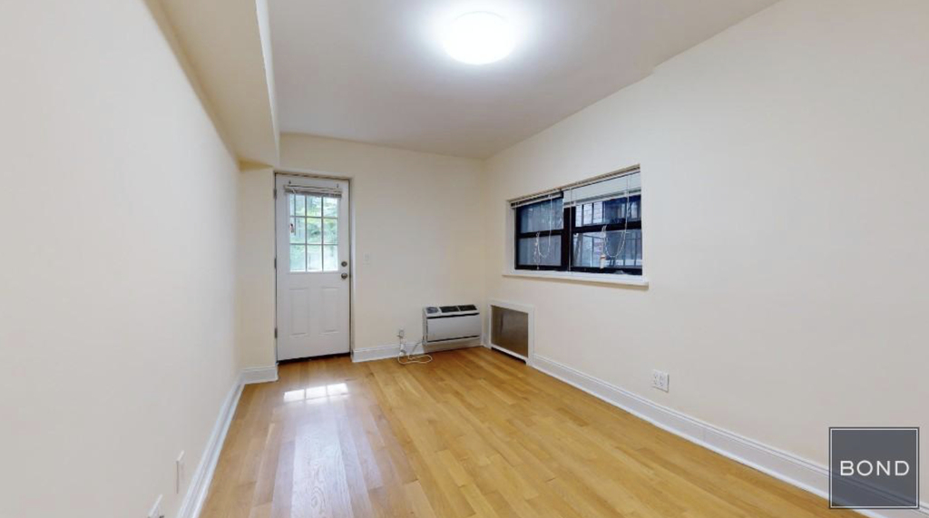 191 East 76th Street - Photo 3