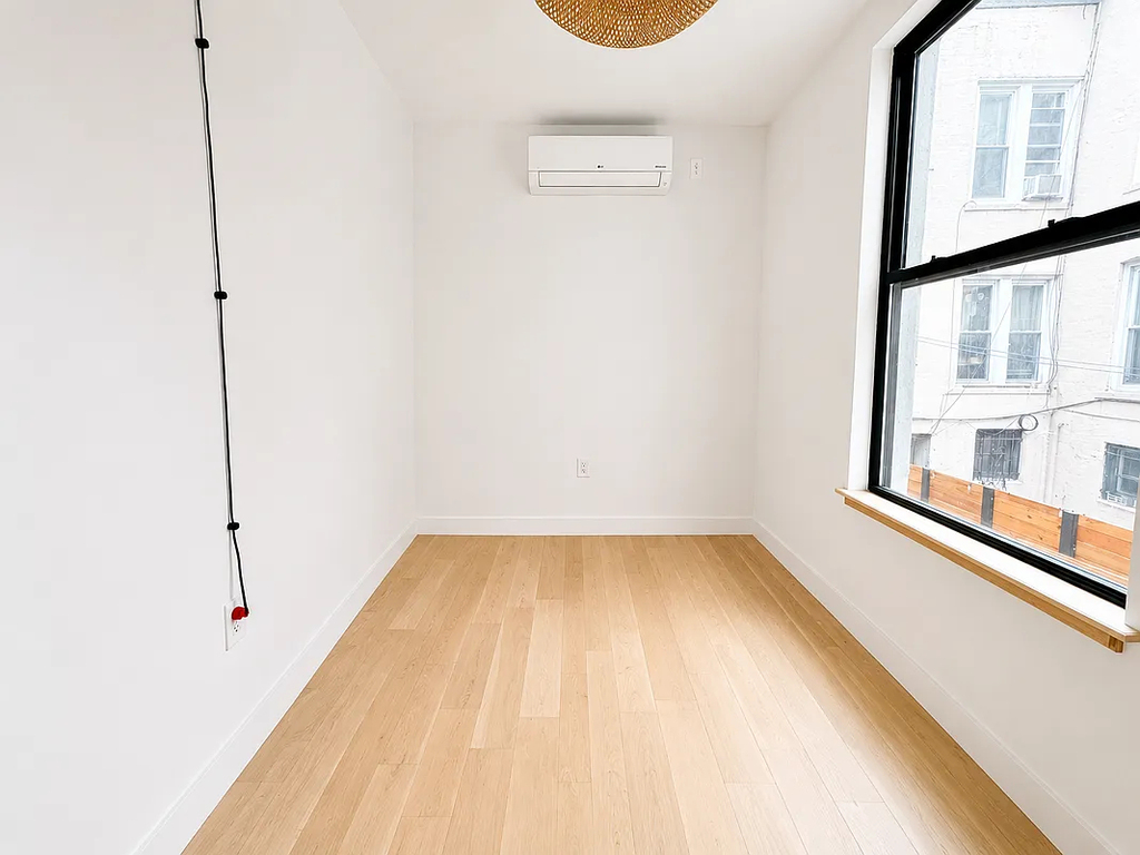 25-11 34th Street - Photo 10