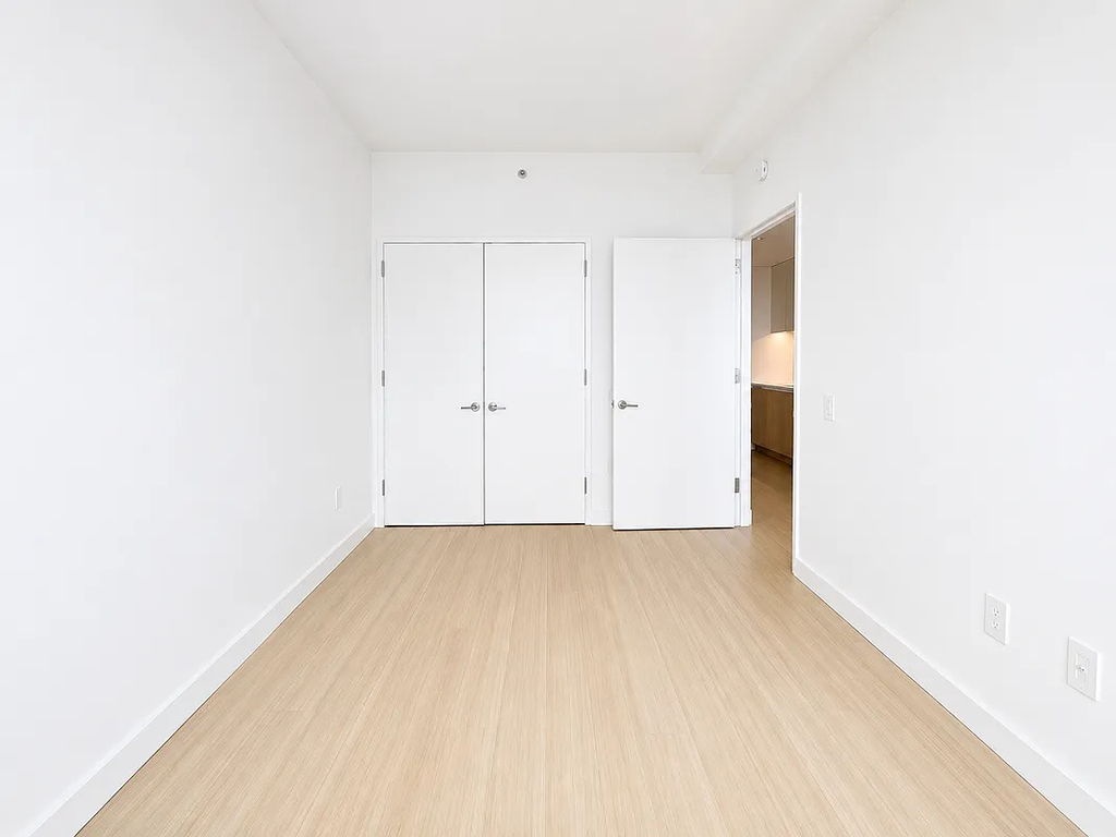 25-11 34th Street - Photo 6
