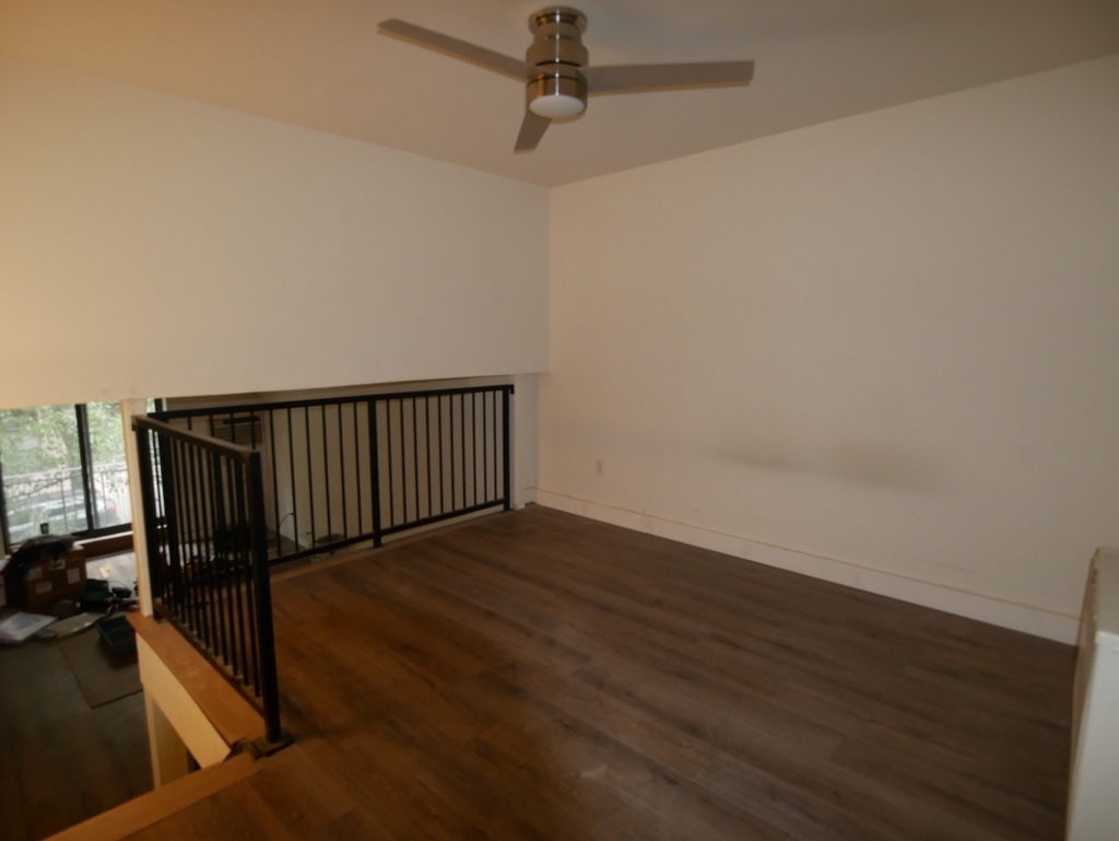 359 East 62nd Street - Photo 4
