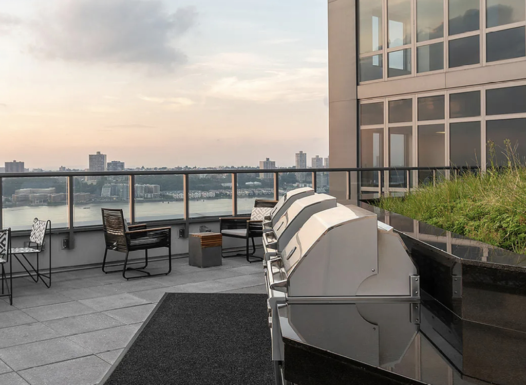  West 57th Street - Photo 16