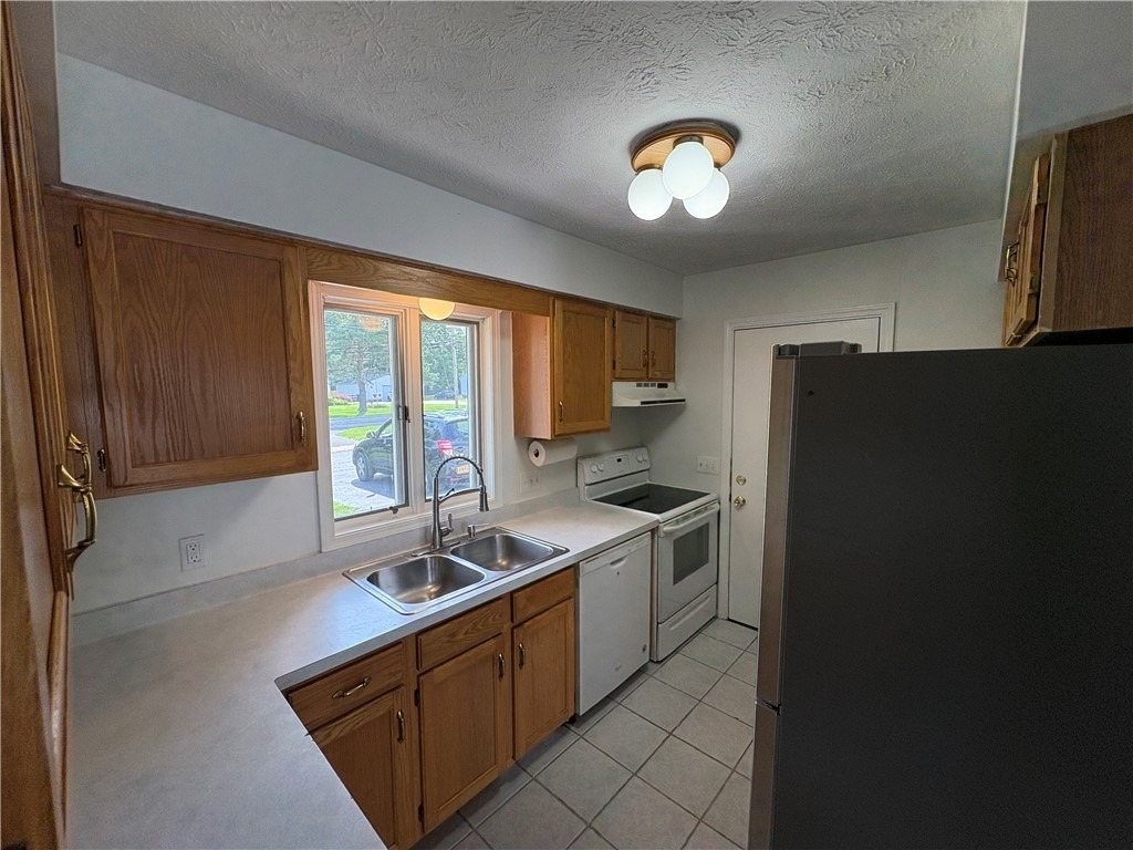 195 Island Cottage Road - Photo 10