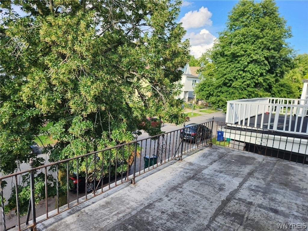 325 Breckenridge Street - Photo 10