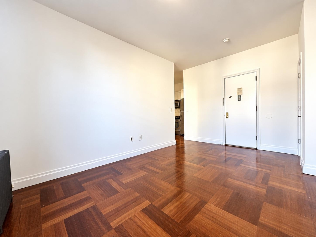 605 West 137th Street - Photo 3