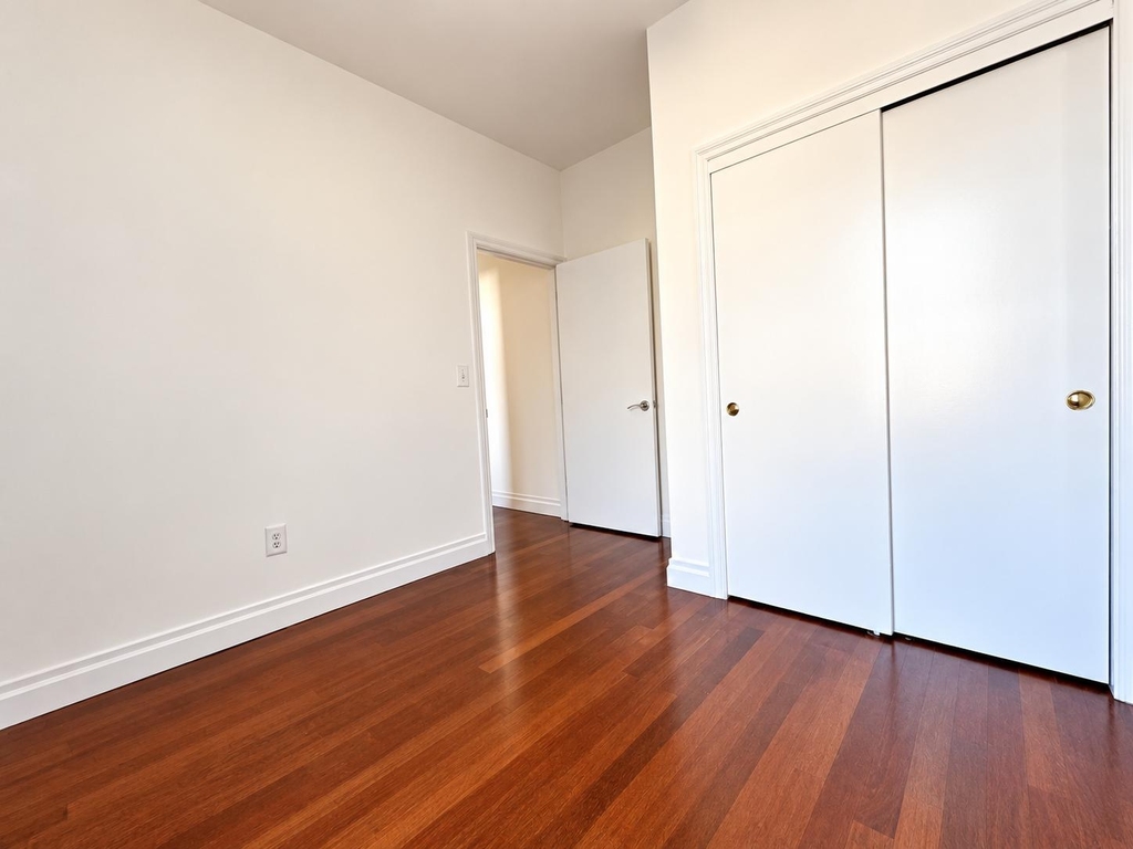 605 West 137th Street - Photo 11