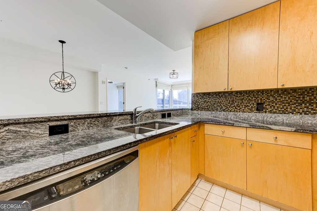3338 Peachtree Road Ne - Photo 20