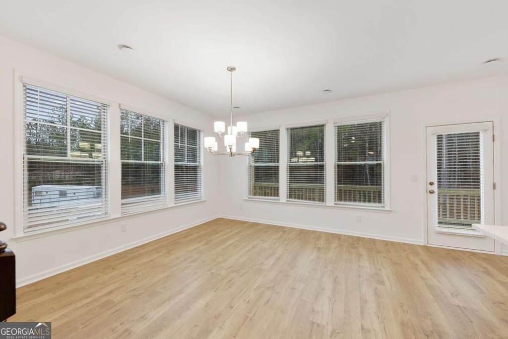 1268 Berwyn Way - Photo 9