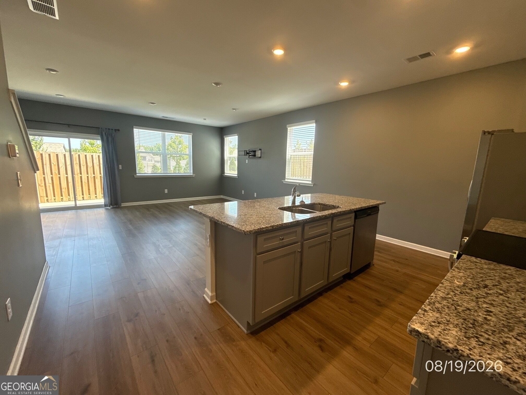 229 Kenoot Drive - Photo 3