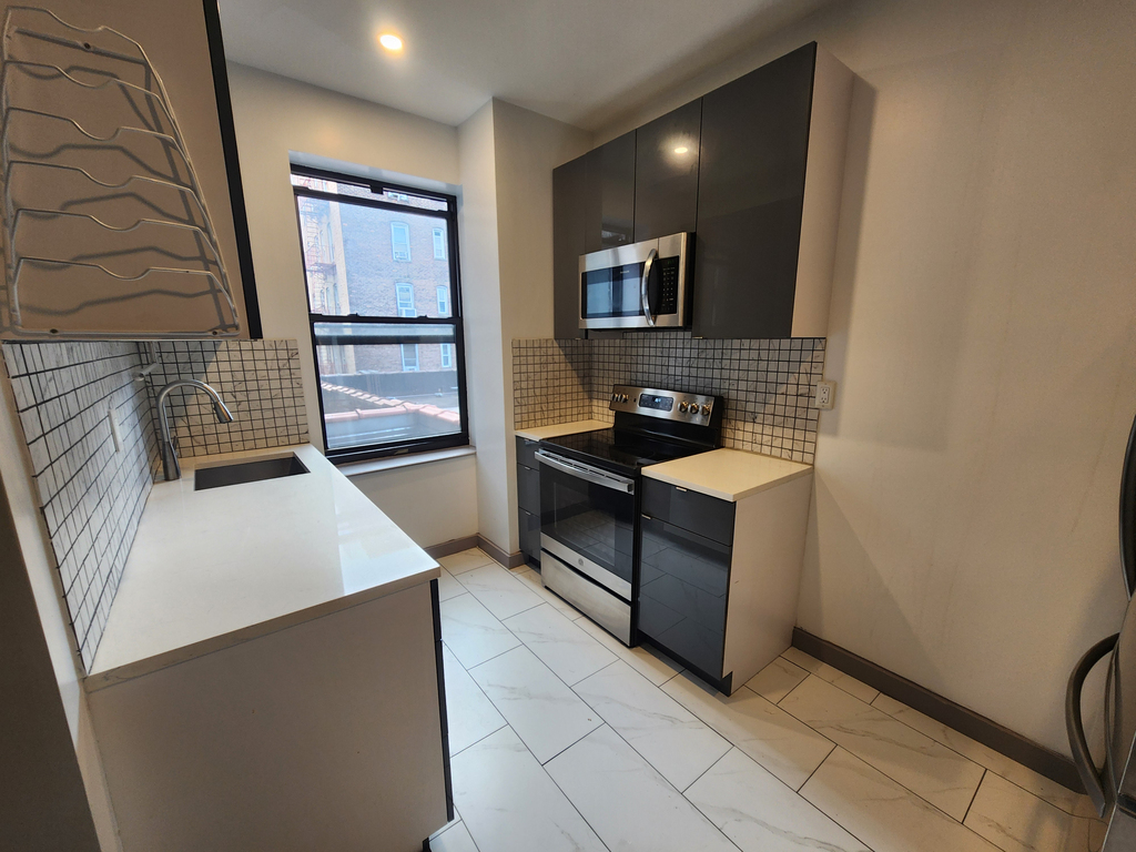 601 West 176th Street - Photo 5