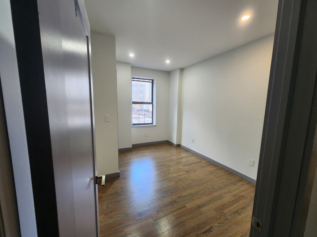 601 West 176th Street - Photo 8