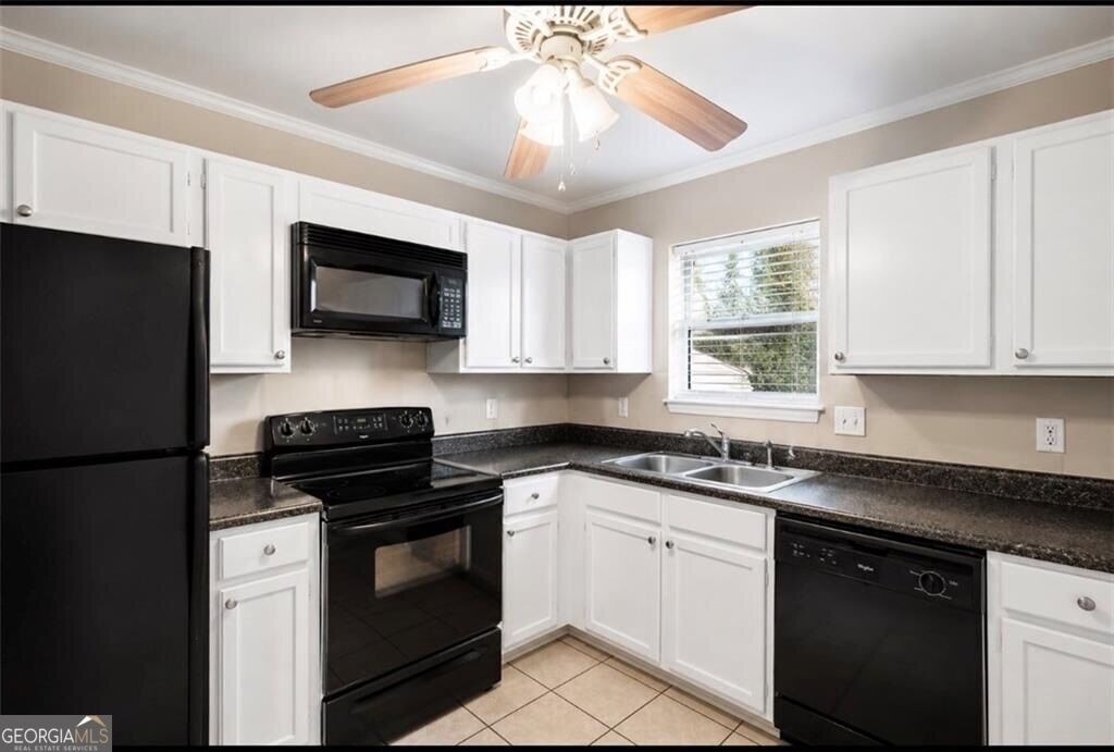 2390 Newport Landing - Photo 4