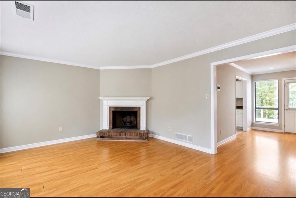 2390 Newport Landing - Photo 2