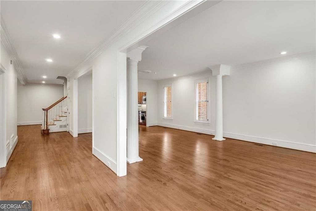 448 Ivy Park Lane Ne - Photo 6