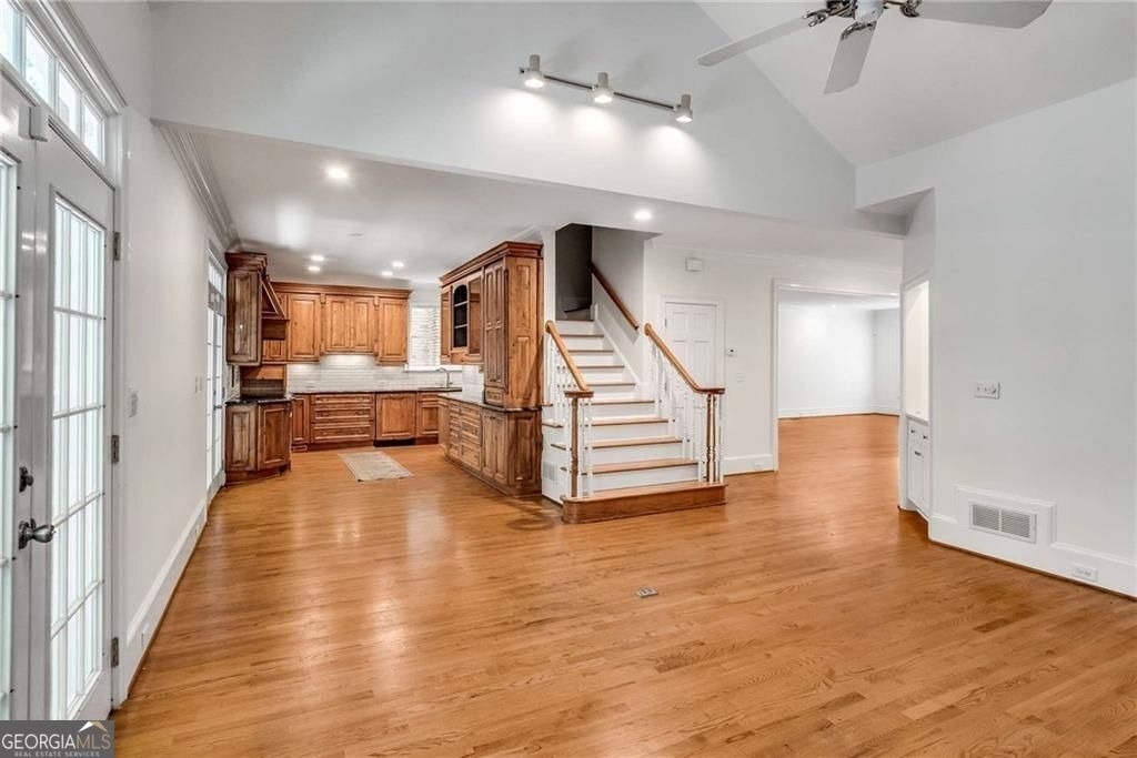 448 Ivy Park Lane Ne - Photo 8