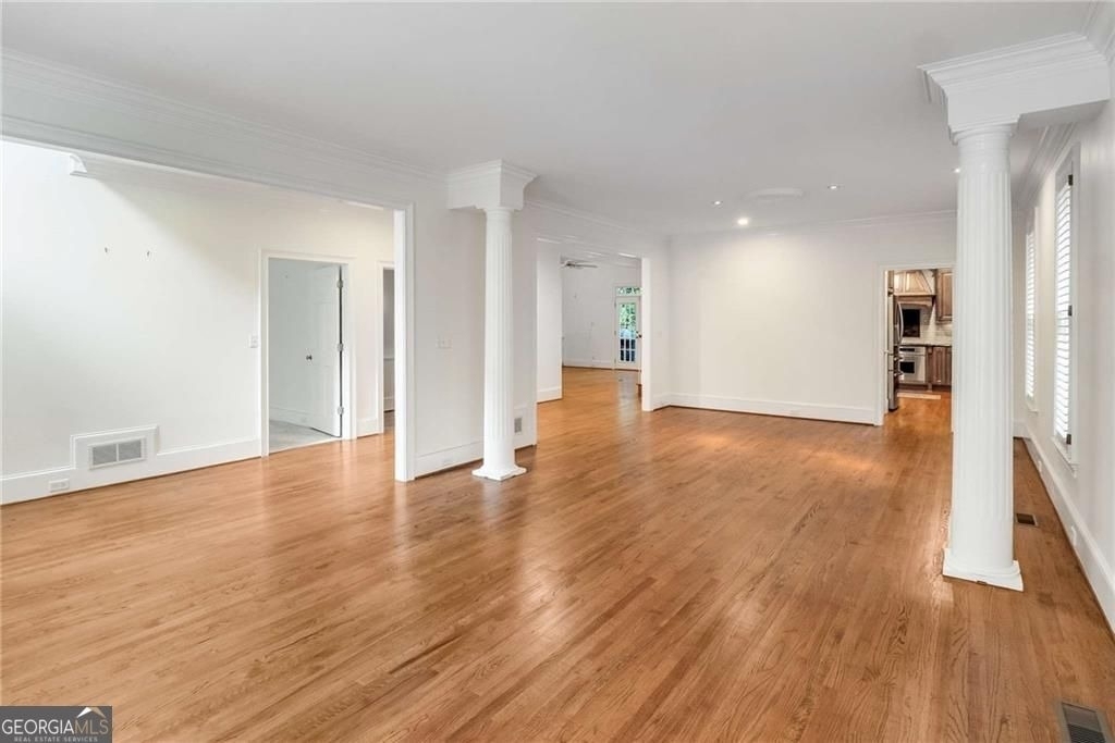 448 Ivy Park Lane Ne - Photo 4