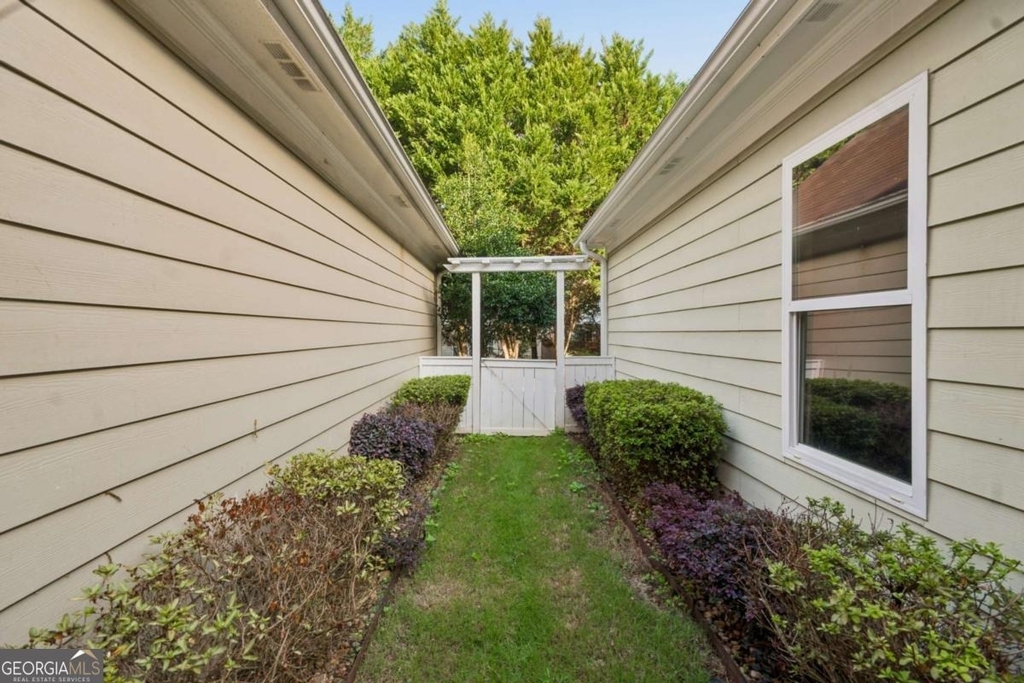 1668 Habershal Road - Photo 30