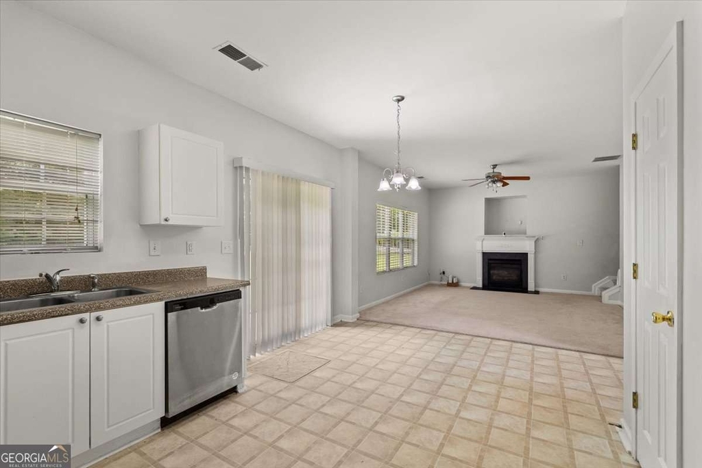 7648 Cozy Lane - Photo 16