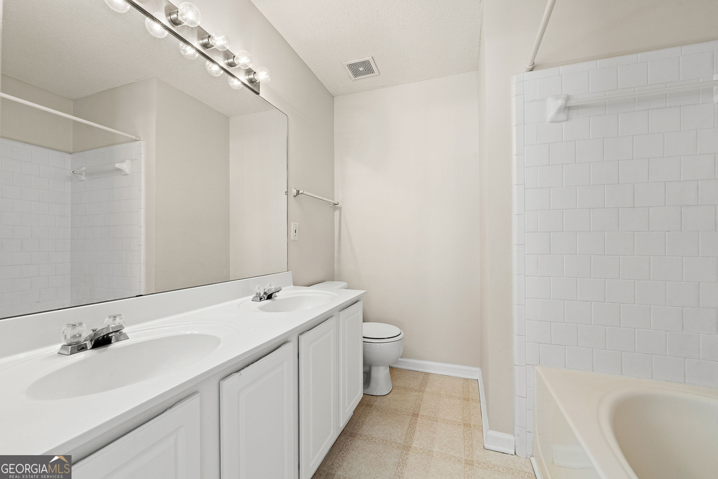 4100 Howell Park Road - Photo 16