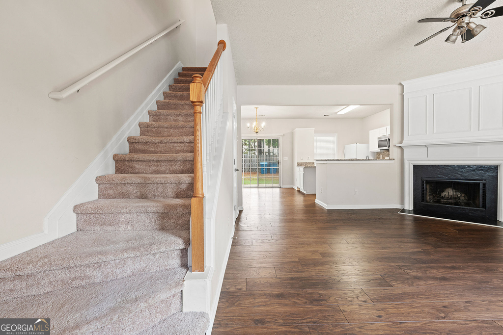 4100 Howell Park Road - Photo 3