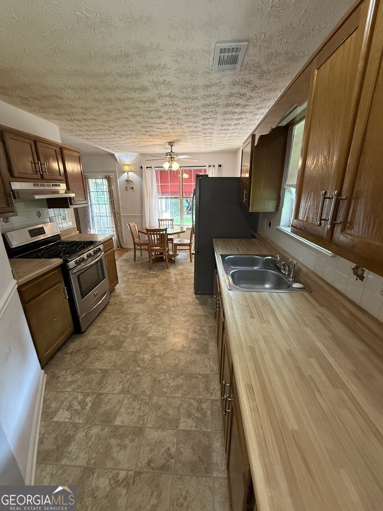 3897 Saddlecreek Drive - Photo 27