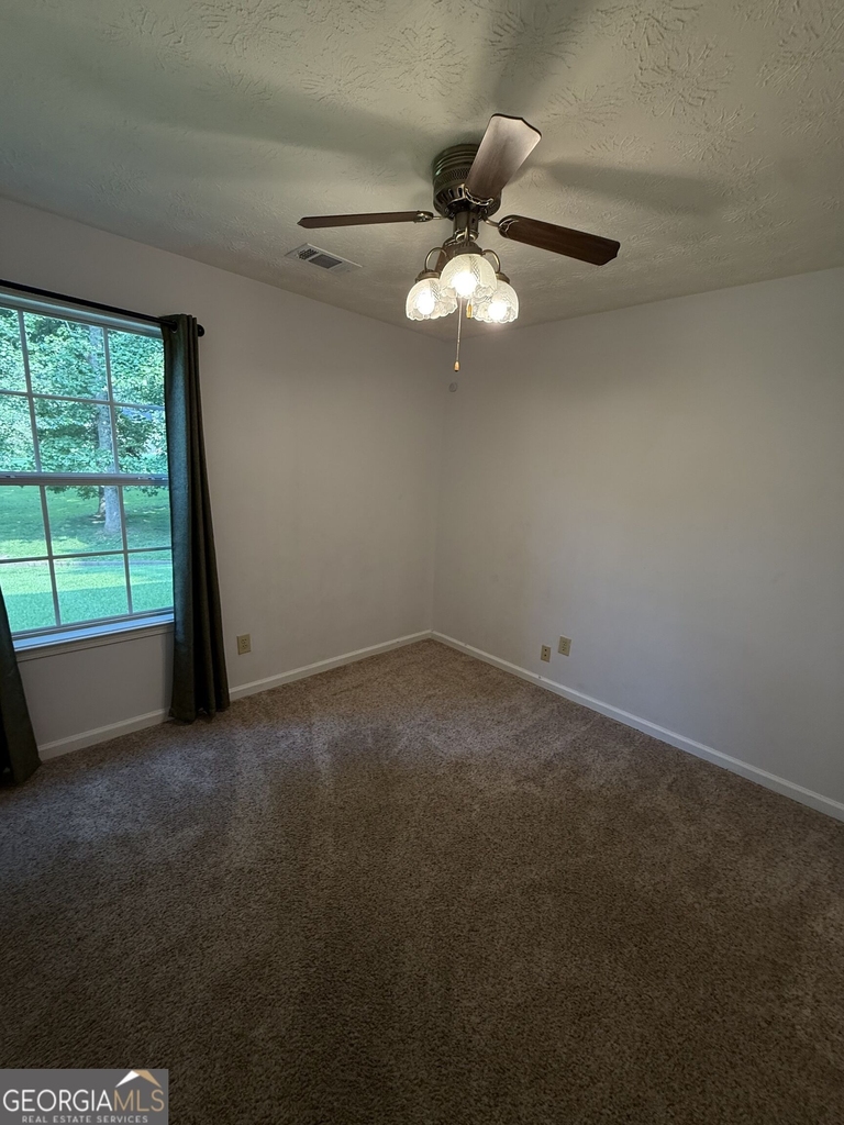 3897 Saddlecreek Drive - Photo 37