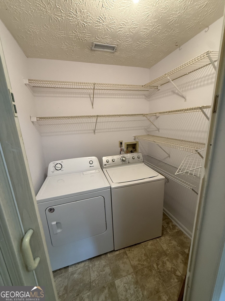 3897 Saddlecreek Drive - Photo 28