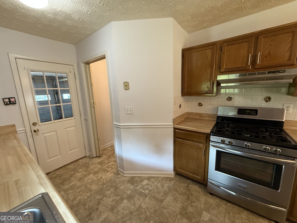 3897 Saddlecreek Drive - Photo 24