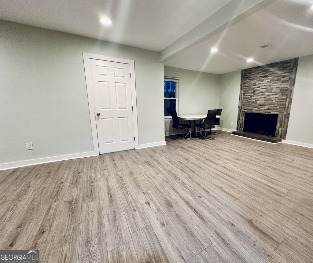 1258 Creekside Court Se - Photo 5