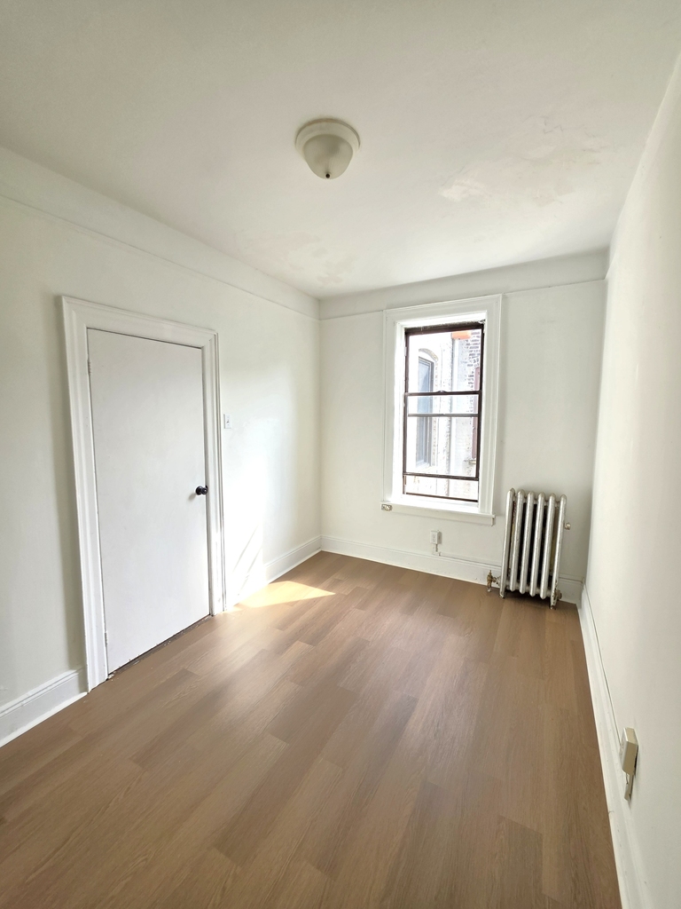 31-4 32nd Street - Photo 12
