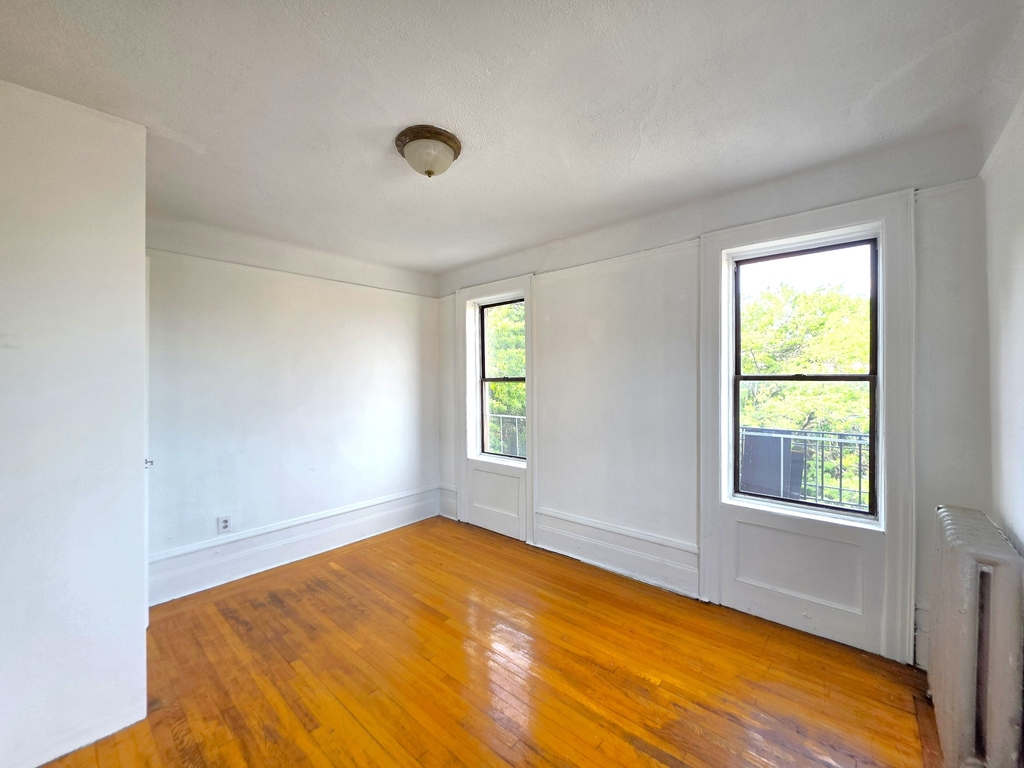 31-4 32nd Street - Photo 6