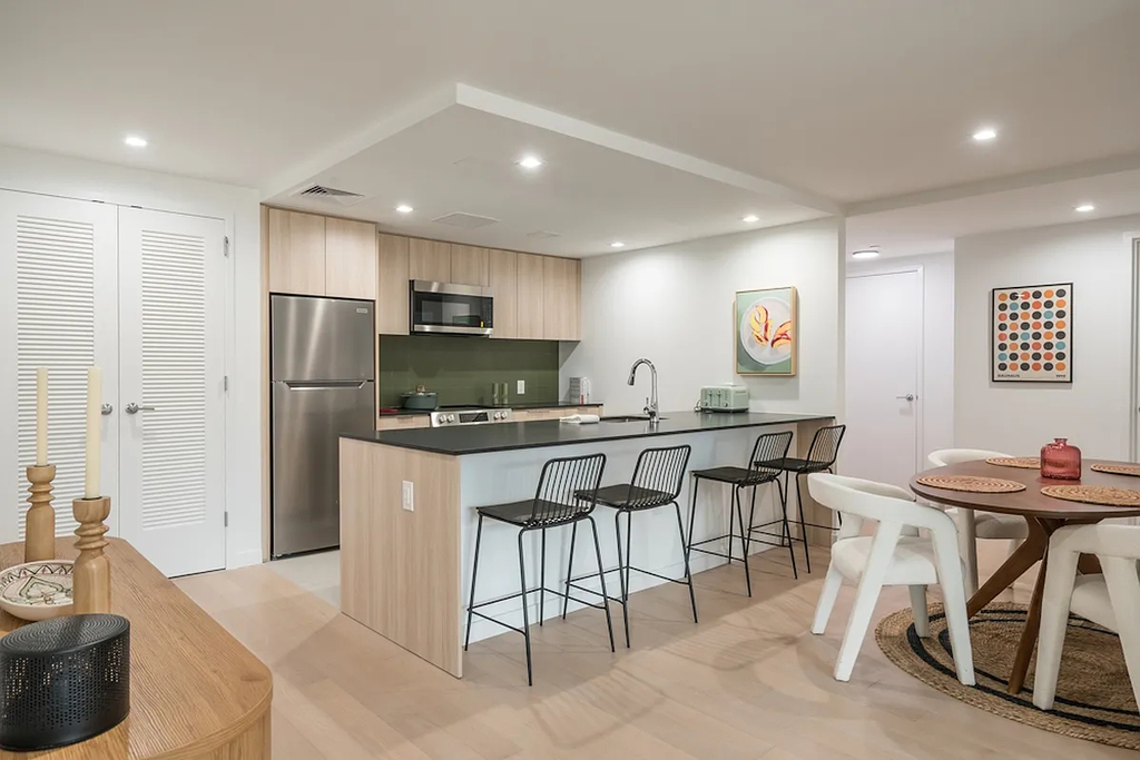 975 Arcadian - Photo 1