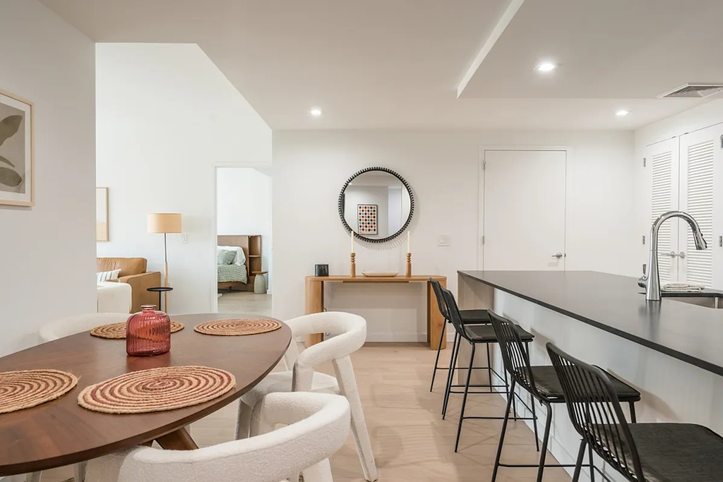 975 Arcadian - Photo 2