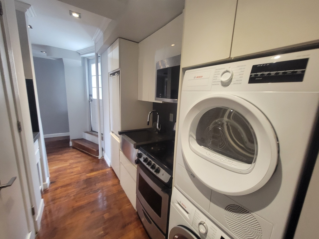 2100 2nd Avenue - Photo 3