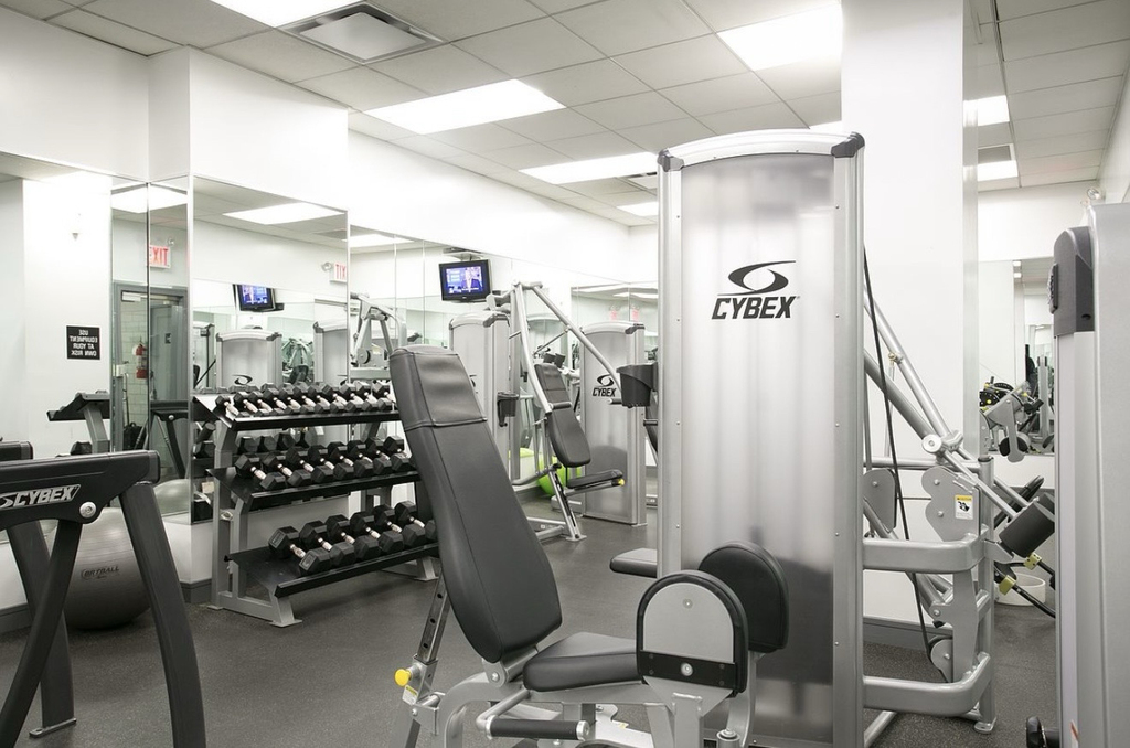 30 Park Avenue - Photo 2