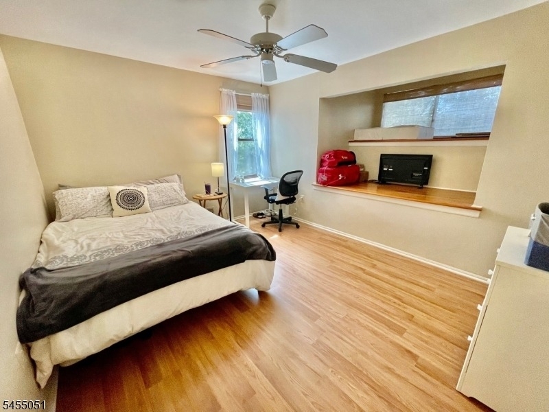 2 Hawthorne Pl - Photo 10