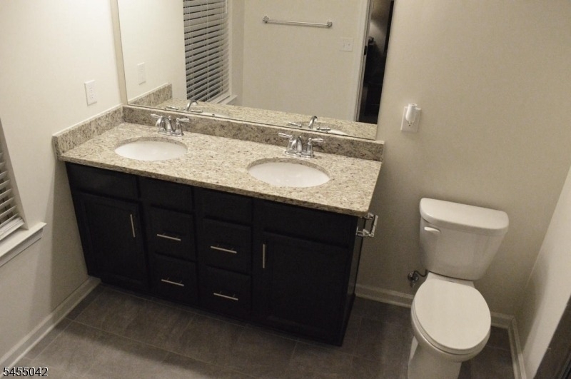 80 Albert Ct - Photo 9