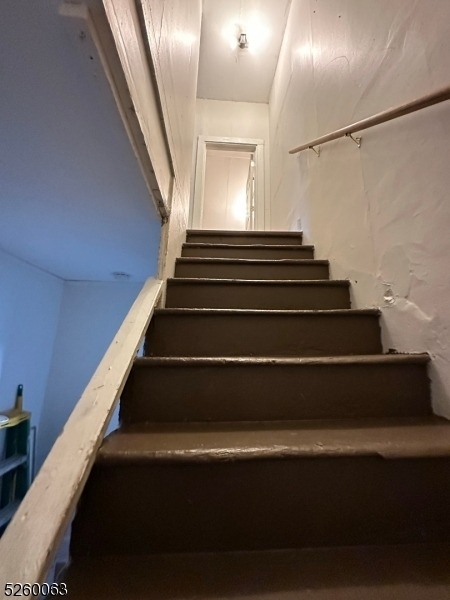 14 W Main St Apt B - Photo 6