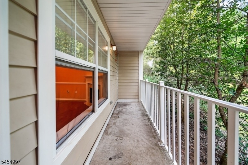 4 Springholm Drive - Photo 2