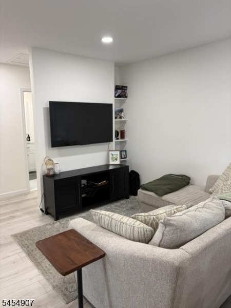1283 Springfield Ave - Photo 3
