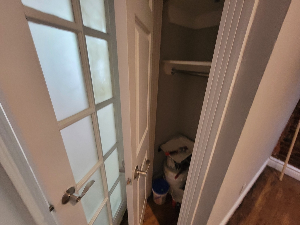 221 East 23rd Street - Photo 2