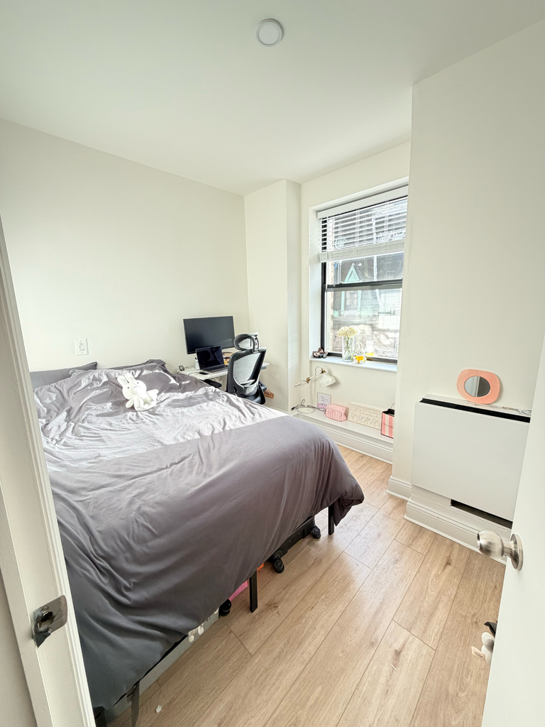 50 West 34th Street - Photo 1