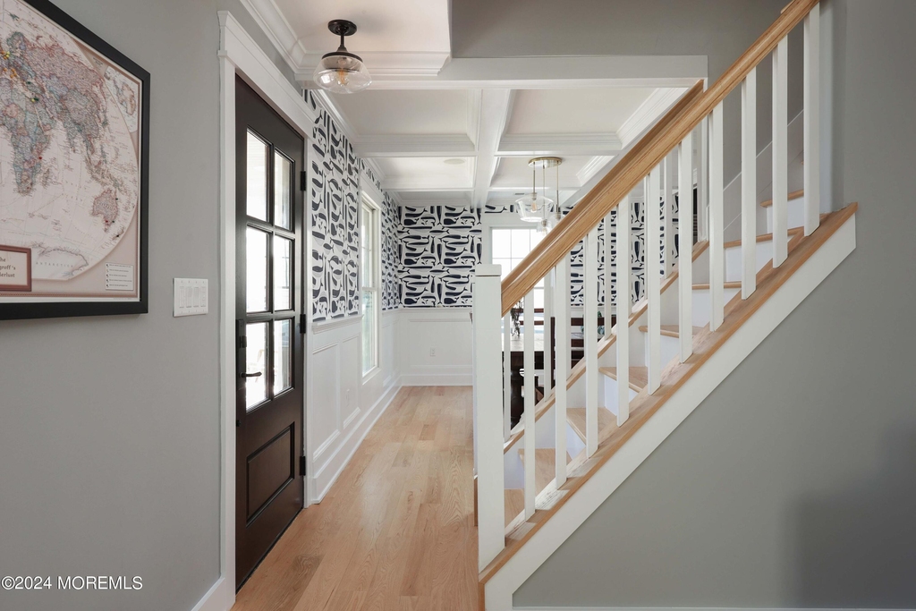 408 Central Avenue - Photo 8