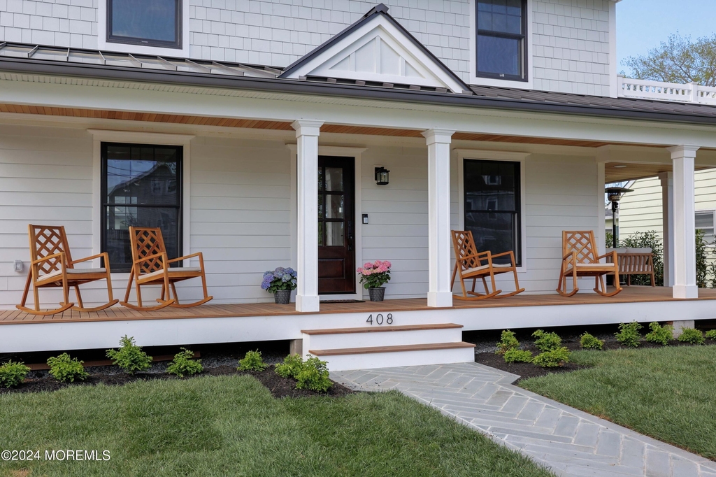 408 Central Avenue - Photo 2