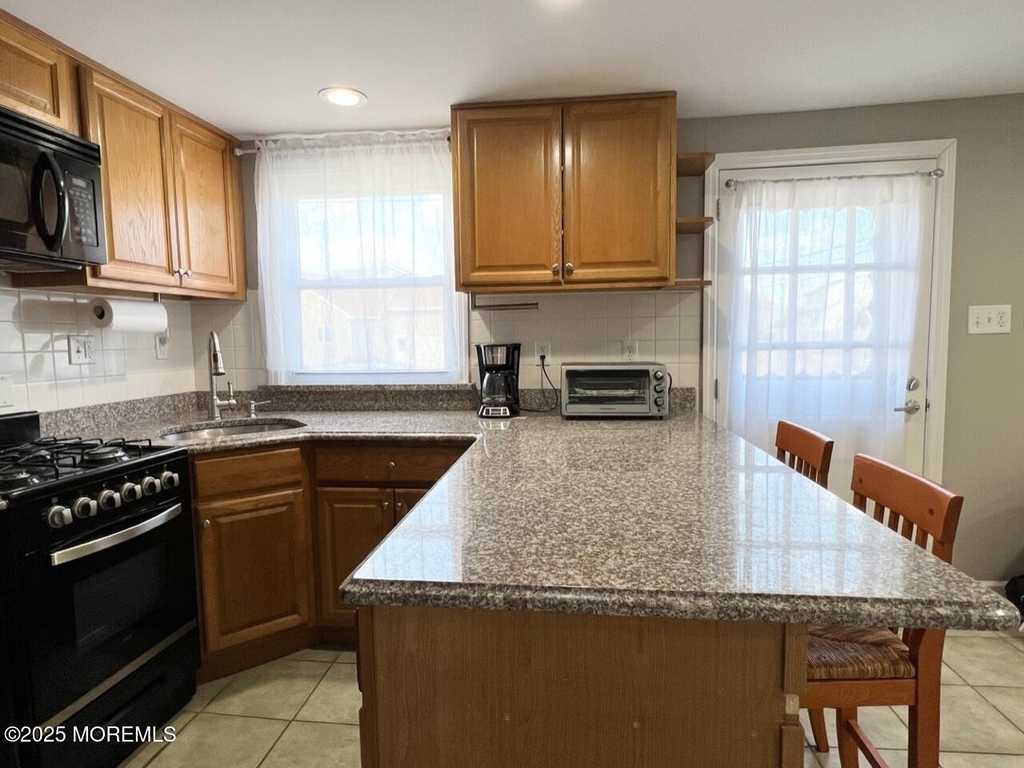 112 Kerr Avenue - Photo 6