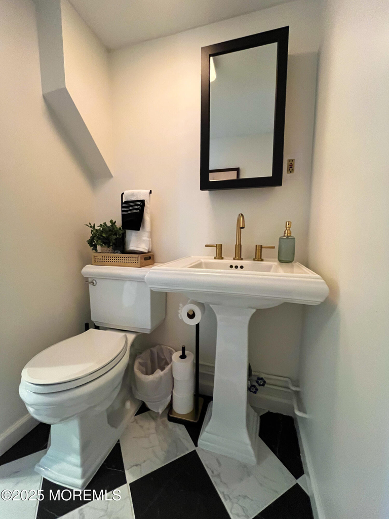 118 Broadway - Photo 8