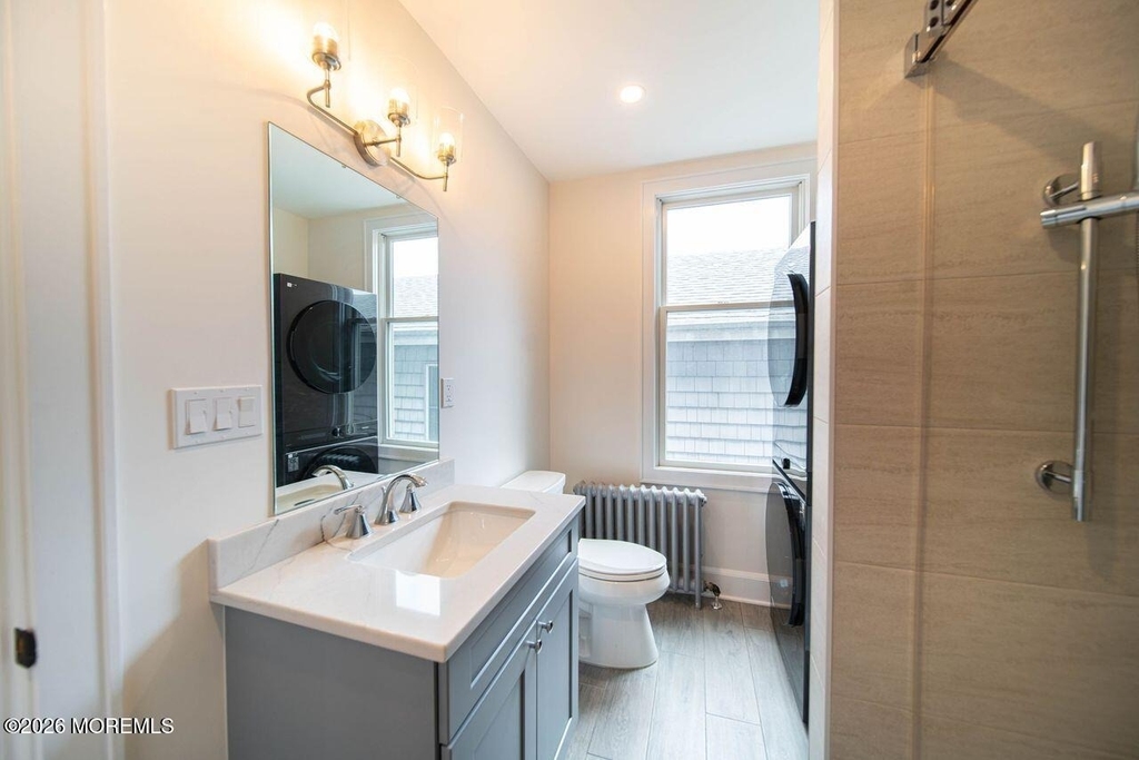 1125 E Ocean Avenue - Photo 7